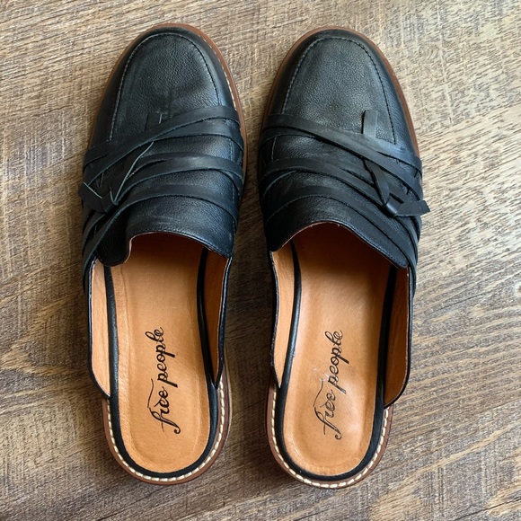 Free People Shoes - Free People Saratoga Loafer Mule